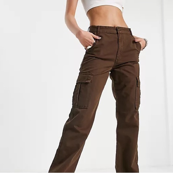 High waisted Stradivarius cargo pants - Picture 7 of 15